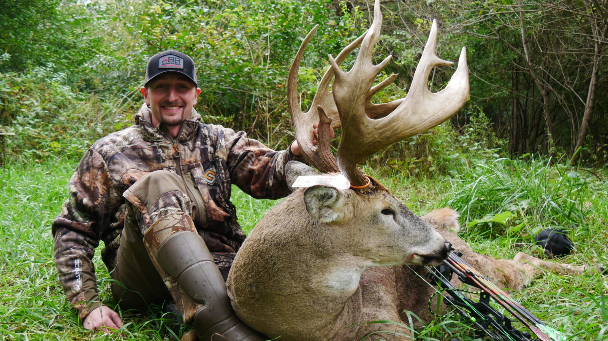 PreRut Hunting Tactics For October Whitetails Pre Rut Hunting