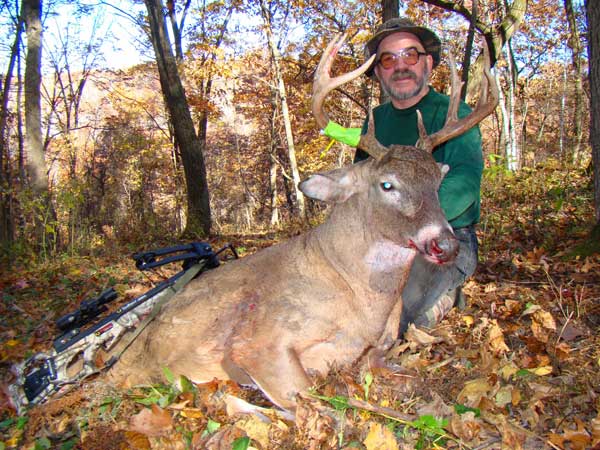 Wisconsin crossbow hunter Successful crossbow hunter