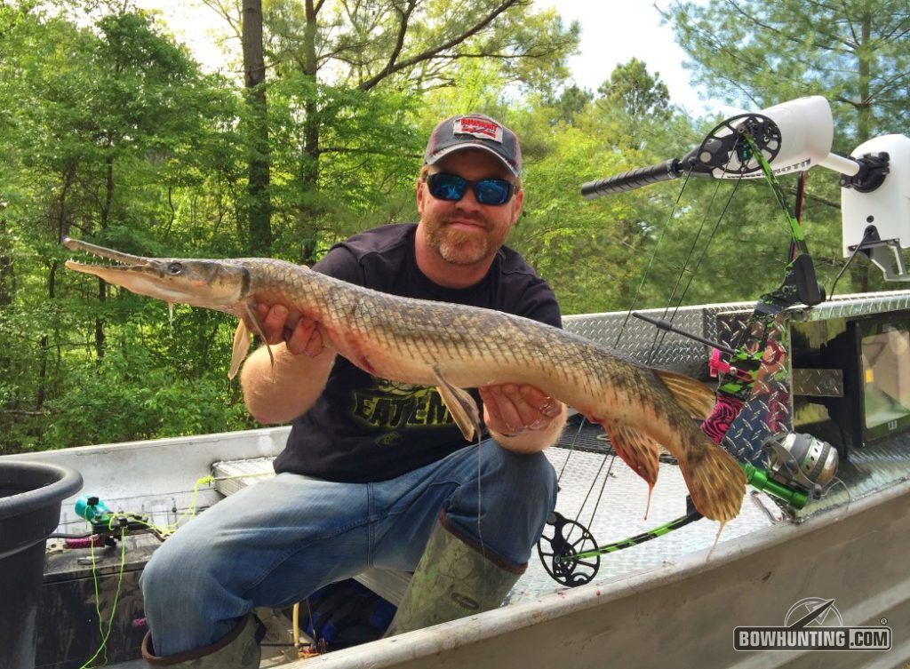 The author with a big KY Lake gar.