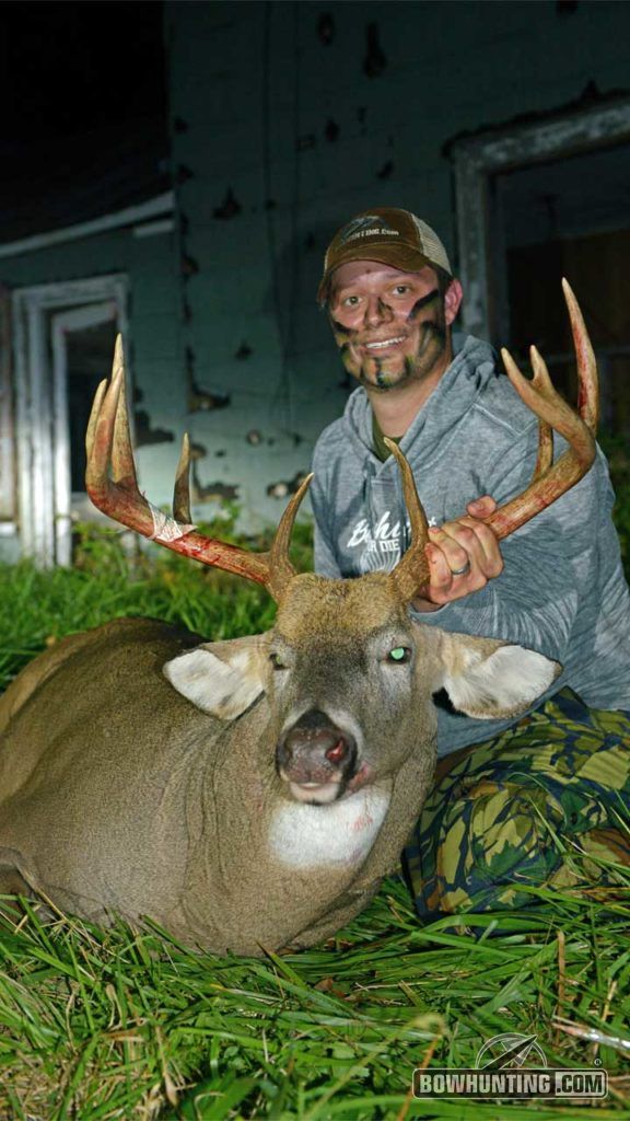After a limited amount of time in the stand the previous 5 seasons Miller capitalized on his first opportunity to harvest a fine Illinois whitetail.