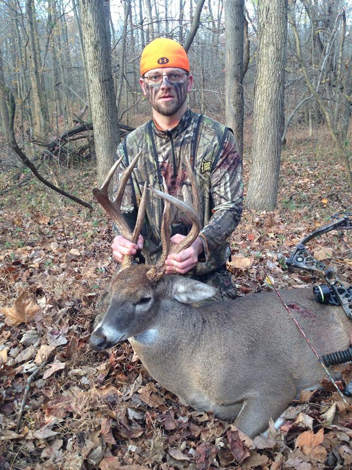 128 5\8 non typical gross Whitetail in Western Kentucky