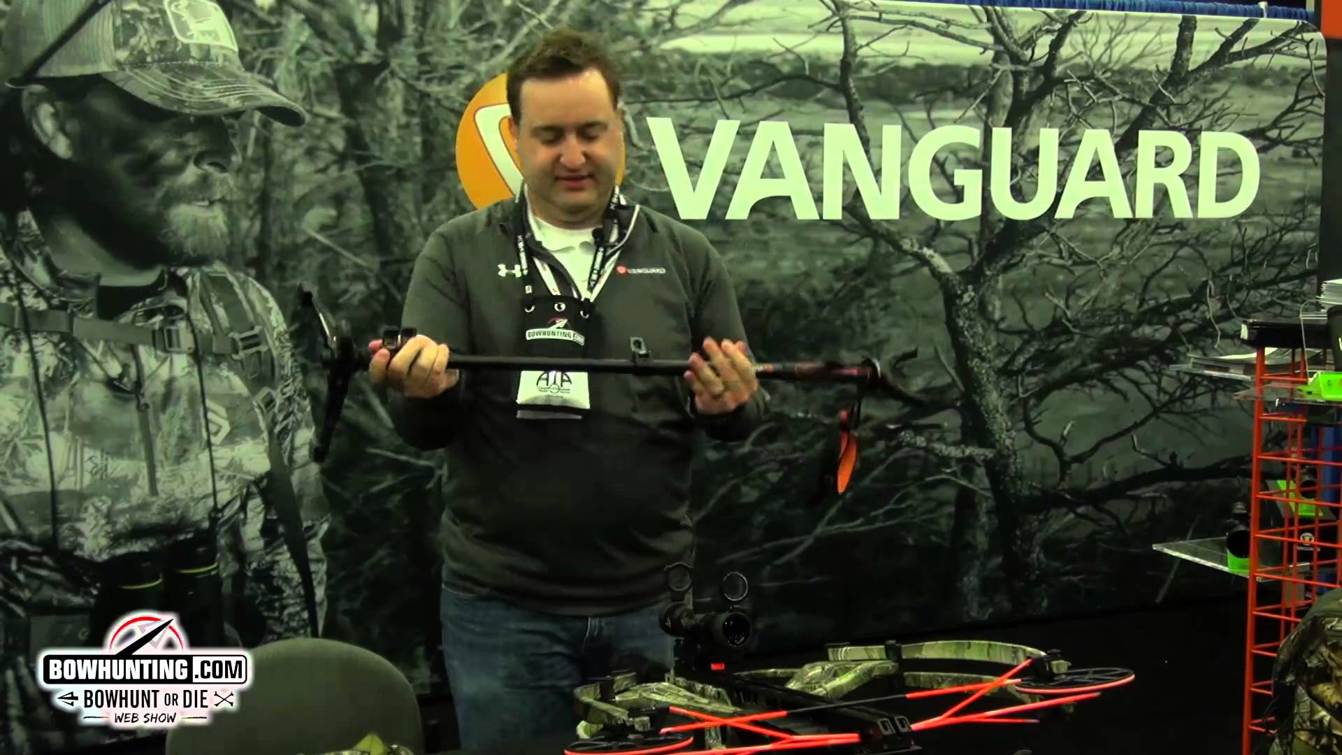 Vanguard VEO Monopod and Shooting Stick2016 ATA Show