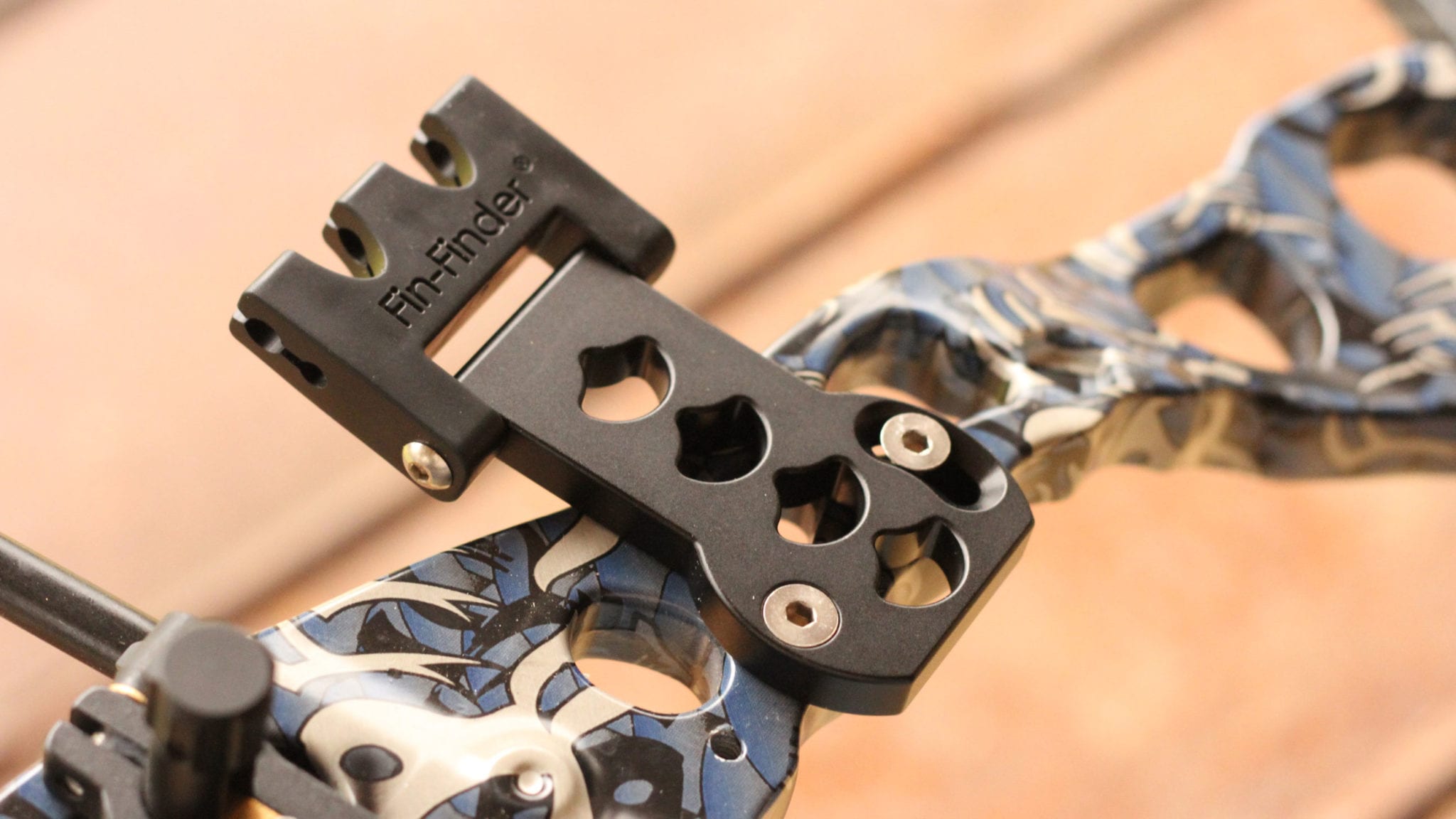 FinFinder ArrowLock Bowfishing Quiver Review