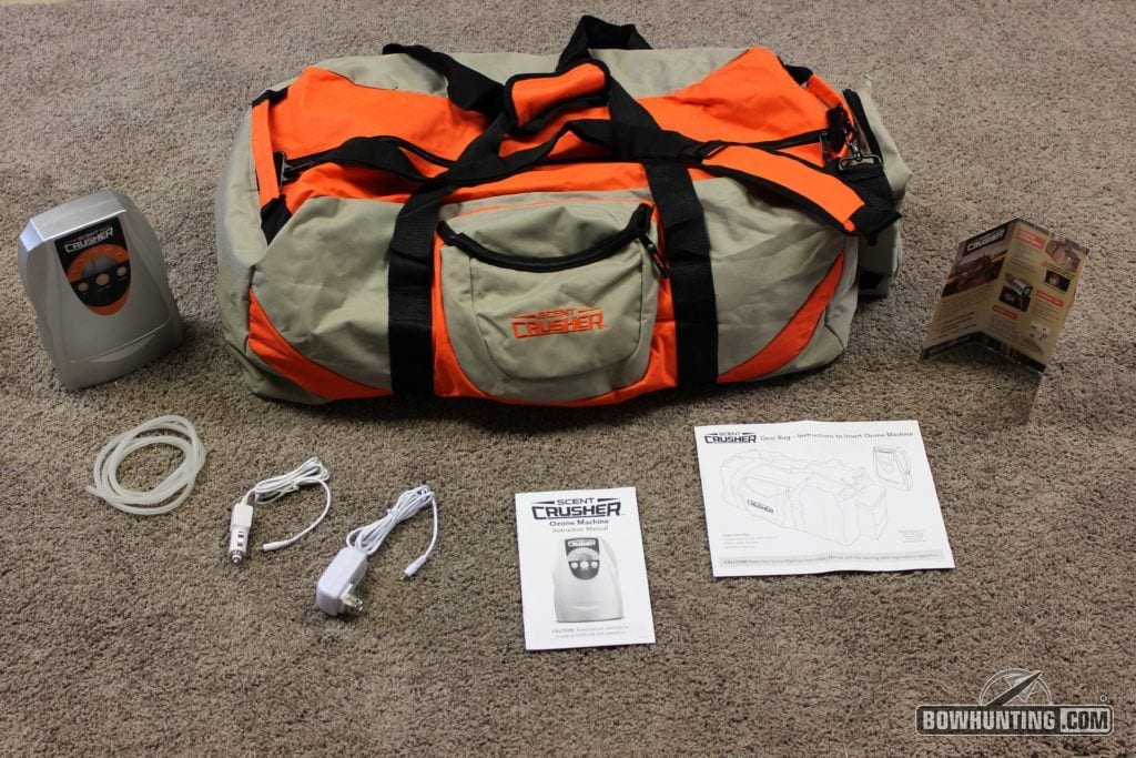 Here is everything that comes in the Scent Crusher Ozone Gear Bag. 2 power charging cords, 1 duffle bag, 1 rubber discharge hose, 1 corona Ozone generator, instructions, and a manual.