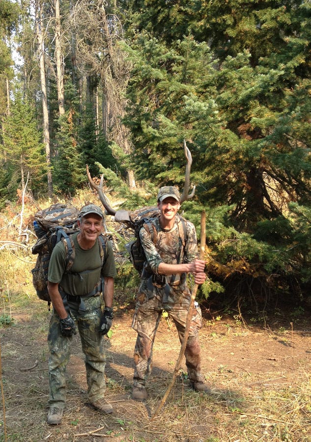 hunters packing out elk