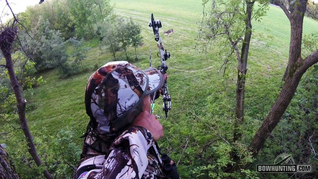 Tom Alford comes to full draw on a Wisconsin doe during opening weekend 2016.