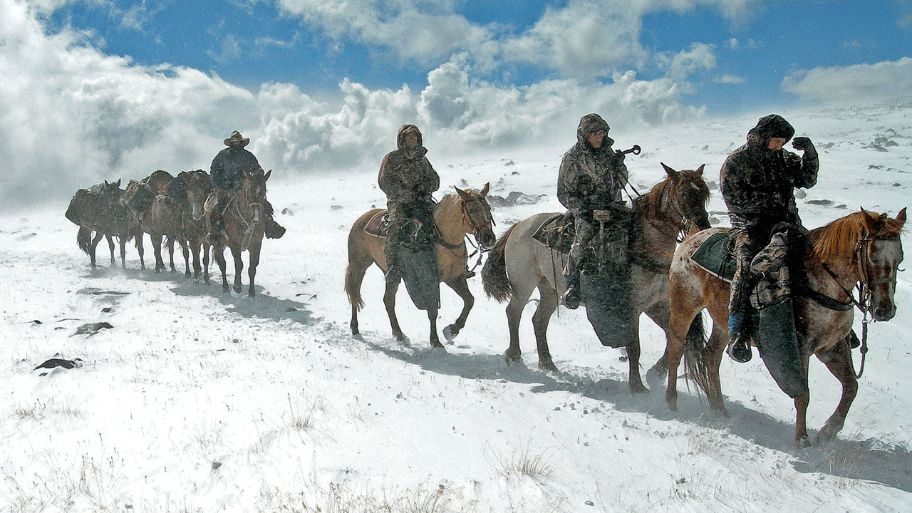 horseback hunting