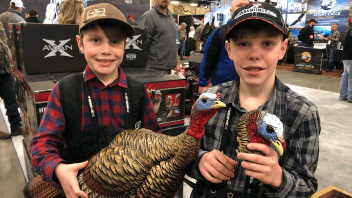 nwtf-show-walking