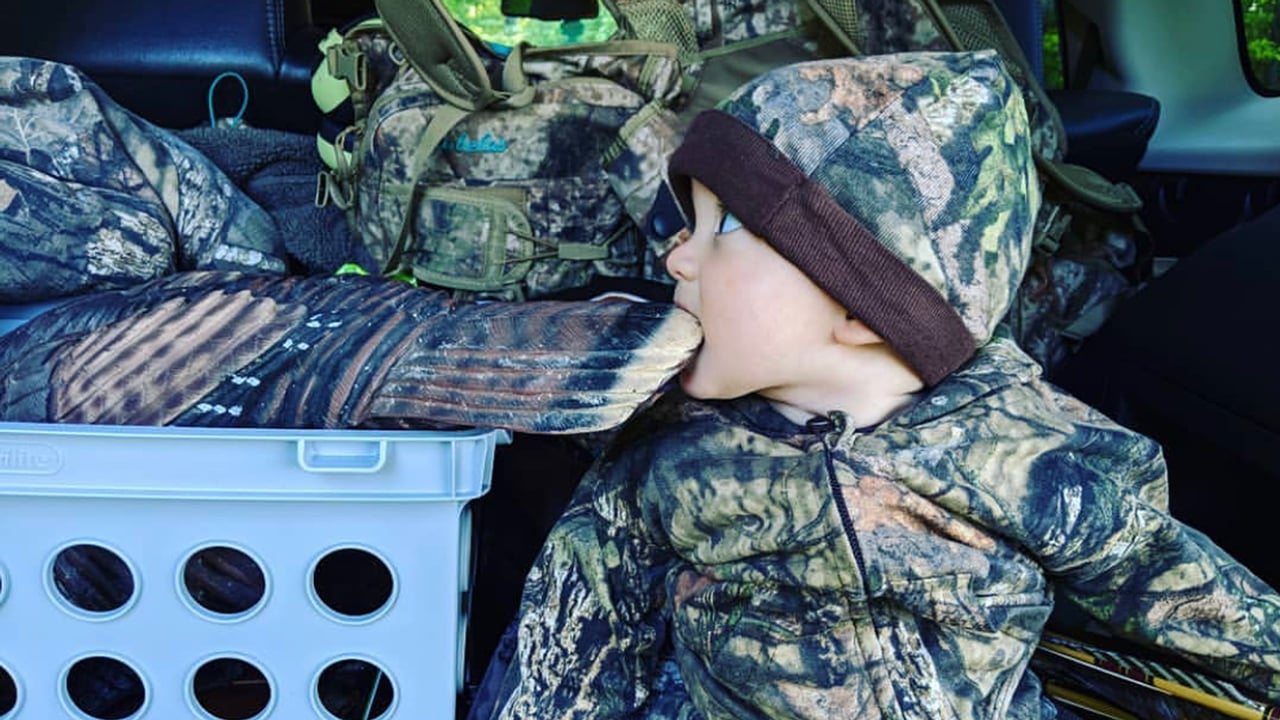 how to hunt with a baby-biting-bird