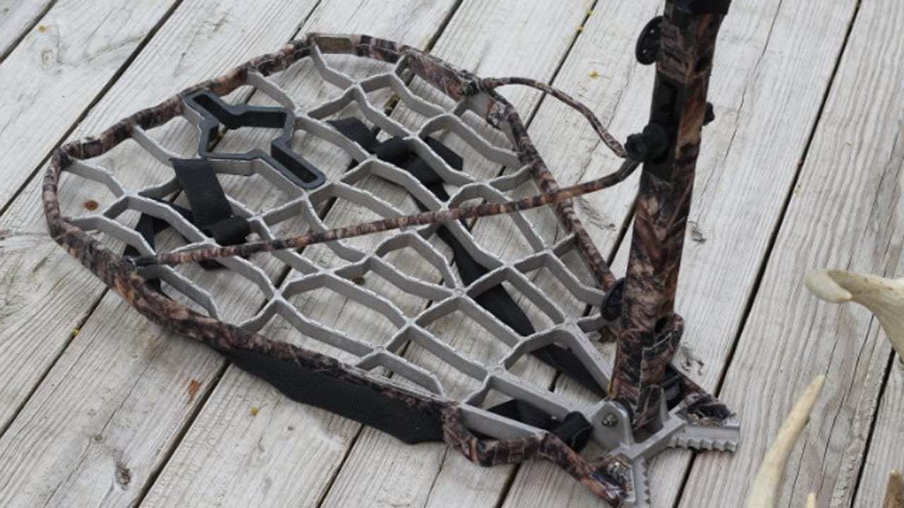 how to silence your lone wolf treestand & climbing sticks lone-wolf-stealth-strips-platform