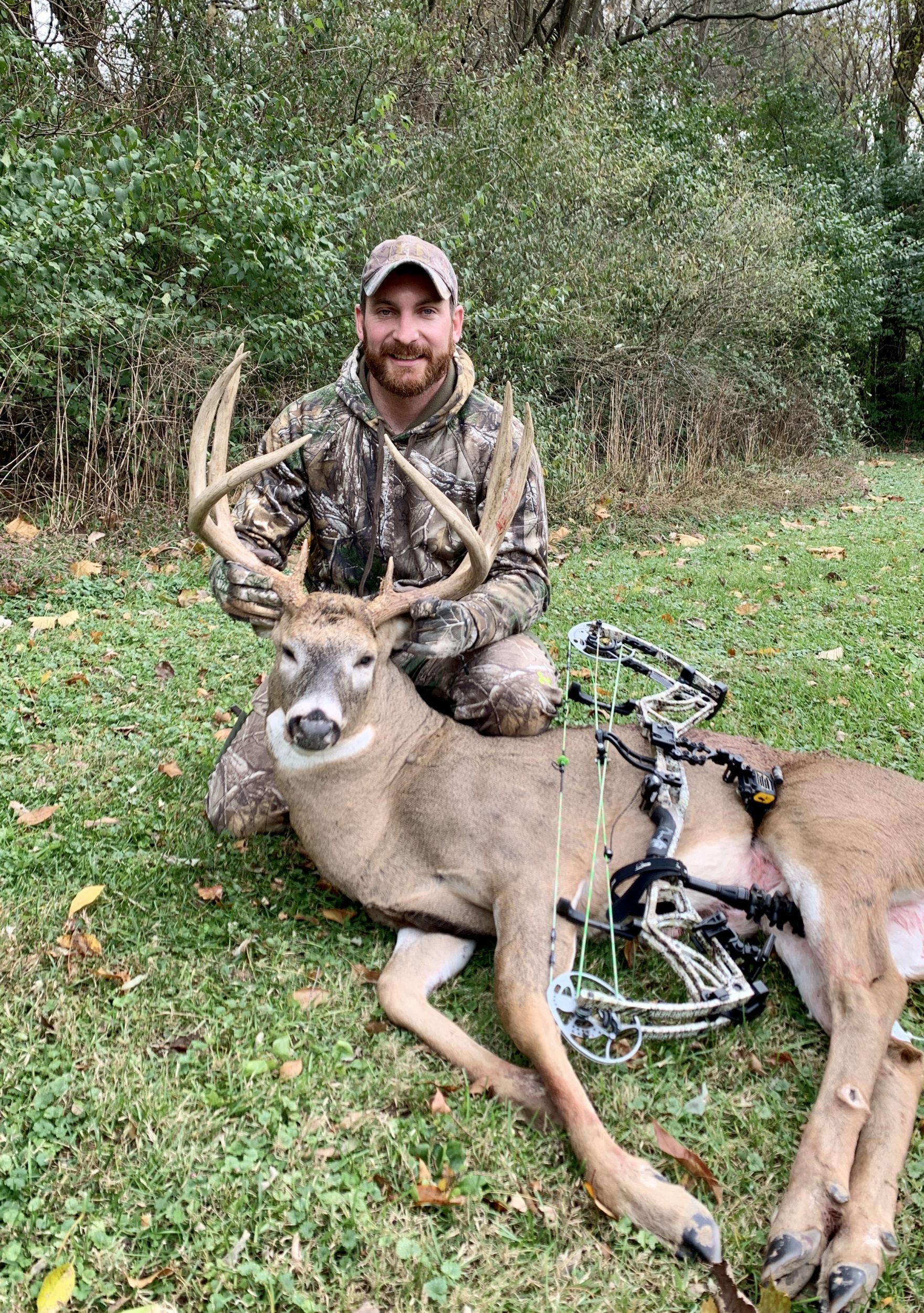Whitetail Deer in Fulton County, IL by Wes Lovell