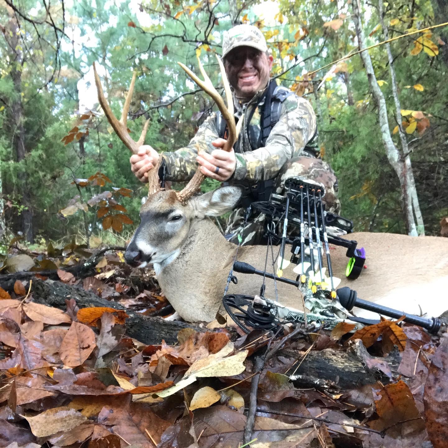 Whitetail in Arkansas by Lensing