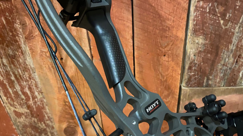 Hoyt Axius Bow Review