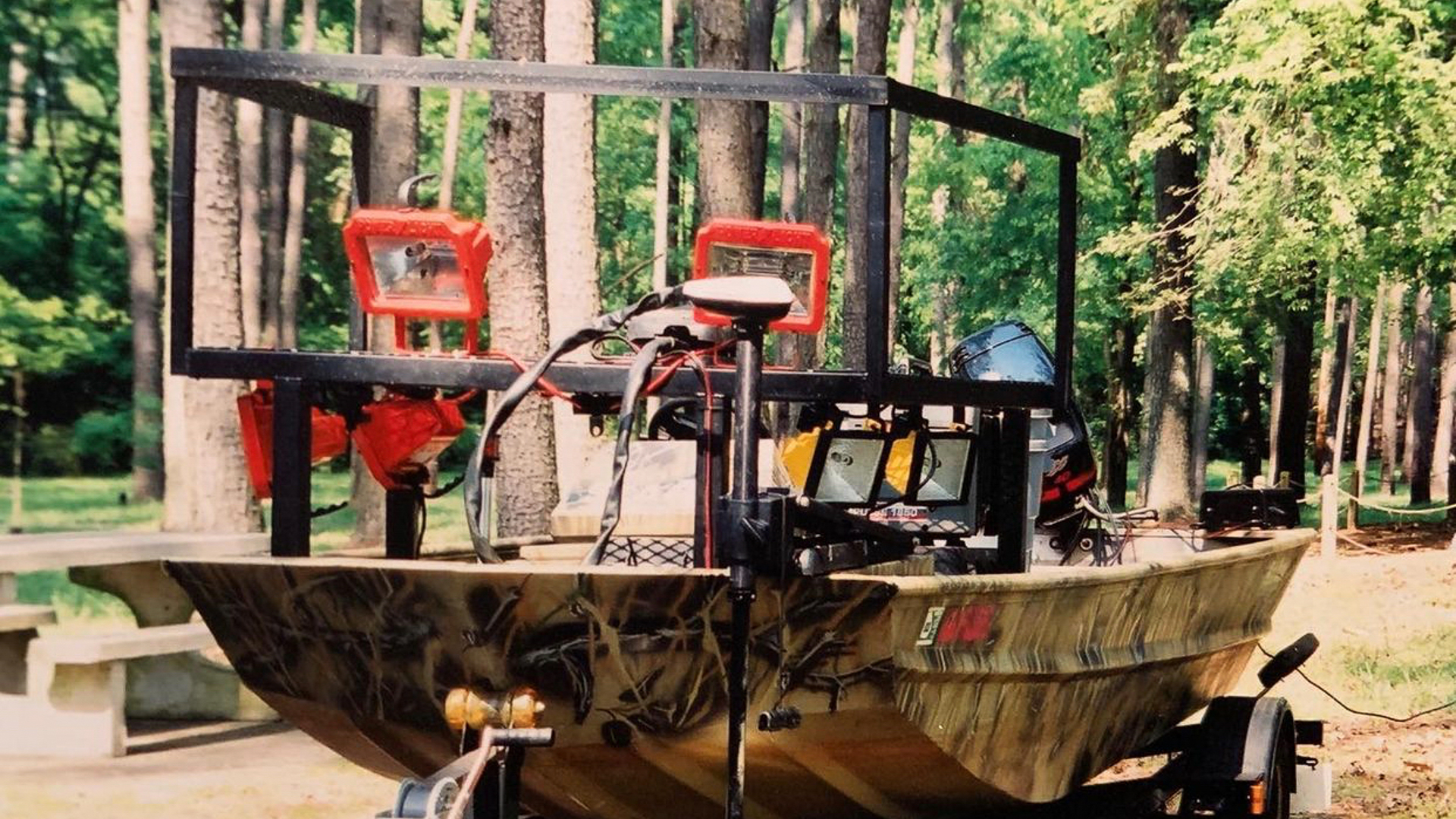 Best Boats for Bowfishing