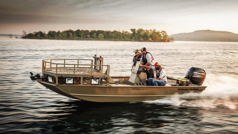 Best Boats For Bowfishing