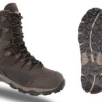 Meindl Eurolight Hunter Boots side and sole view.