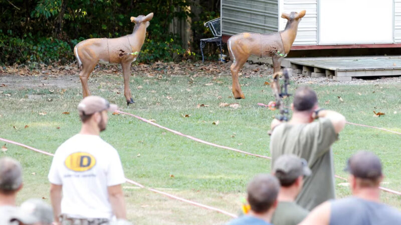 Urban Archery Deer Hunts in Arkansas Register Now For Urban Archery Deer Hunts In Arkansas