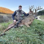 Whitetail In Wi By Tom Oldenburg
