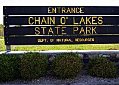 chain o lakes sign